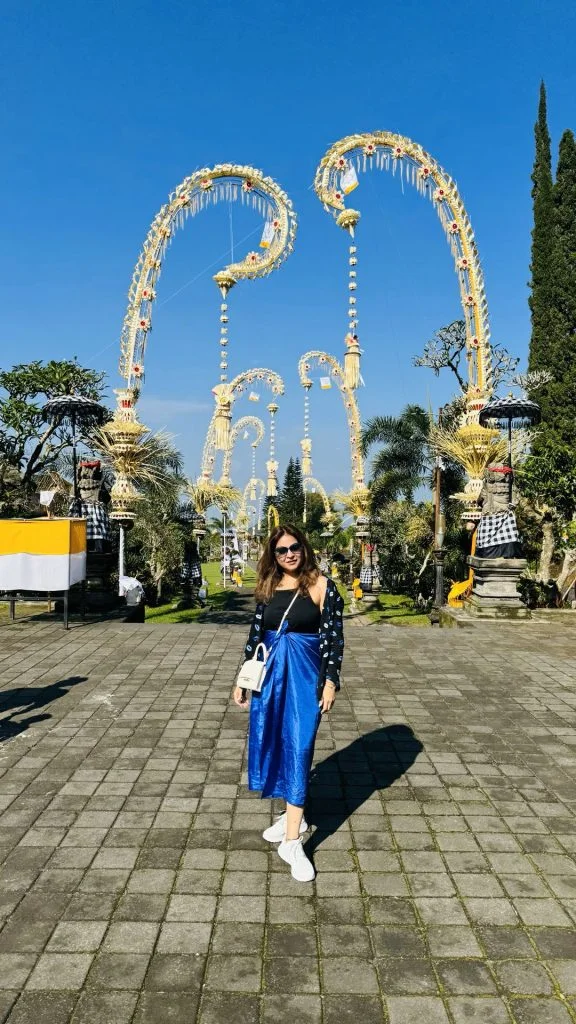 bali 32 576x1024 1